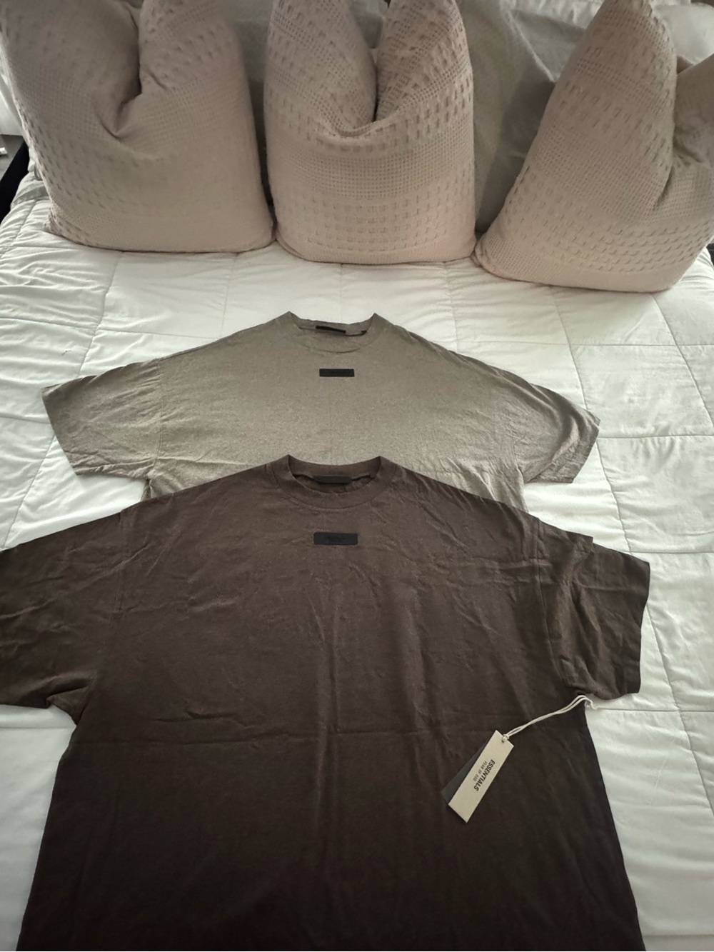 Essentials Fear Of God - Crewneck T-Shirts - Brown / Cream
